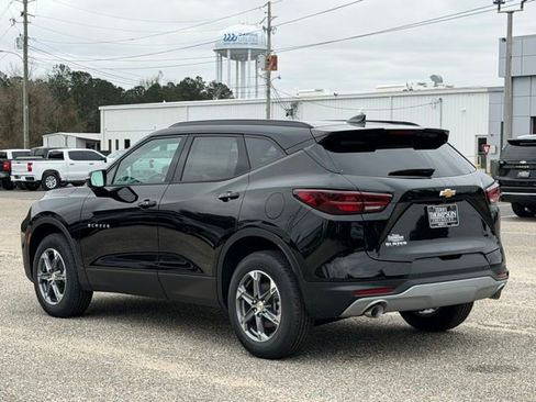 New 2026 Chevrolet Blazer LT w/ LPO, Floor Liner Package image 24