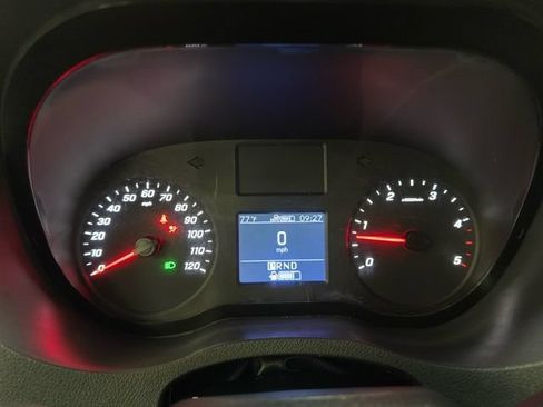 Used 2020 Mercedes-Benz Sprinter 2500 image 12