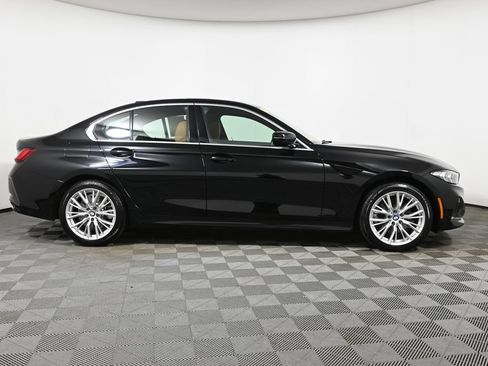 Used 2023 BMW 330i xDrive Sedan w/ Convenience Package AWD/4WD image 8