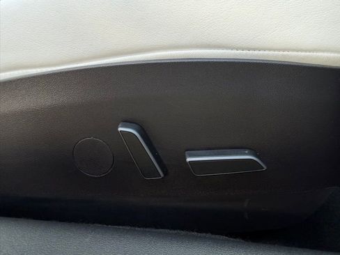 Used 2022 Tesla Model 3 Performance image 31