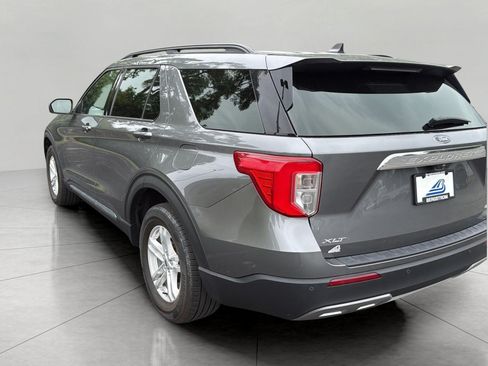 Used 2023 Ford Explorer XLT w/ Equipment Group 202A AWD/4WD image 13