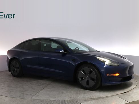 Used 2022 Tesla Model 3 RWD image 14