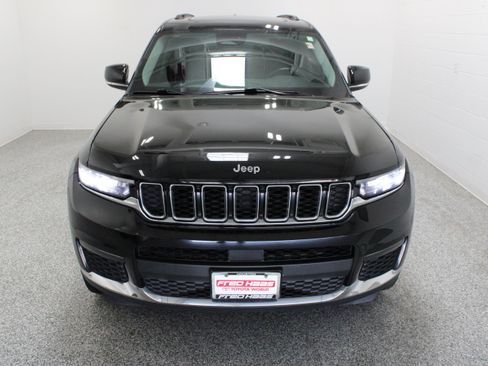 Used 2021 Jeep Grand Cherokee L Limited RWD image 3