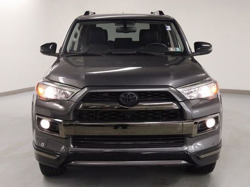 Used 2019 Toyota 4Runner Limited image 3