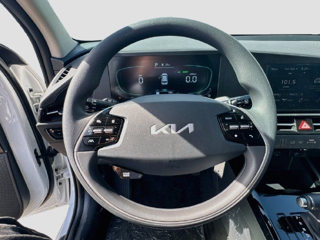 New 2026 Kia Niro LX FWD image 11