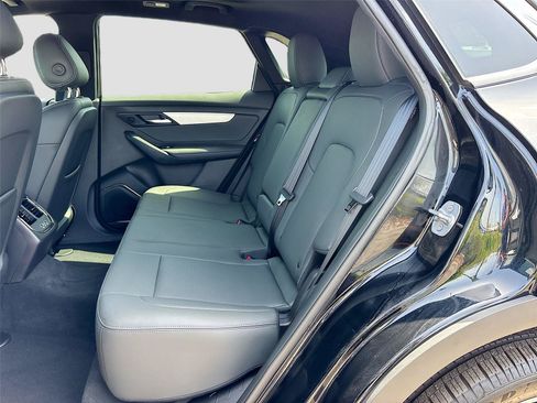 New 2025 VinFast VF 8 Plus AWD/4WD image 24