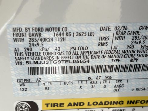 New 2026 Lincoln Navigator L Black Label AWD/4WD image 26