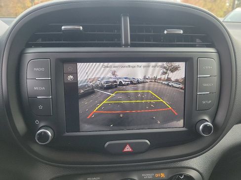 New 2025 Kia Soul LX w/ LX Technology Package image 15