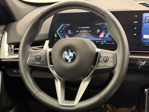 Used 2025 BMW X1 xDrive28i w/ Convenience Package AWD/4WD image 16