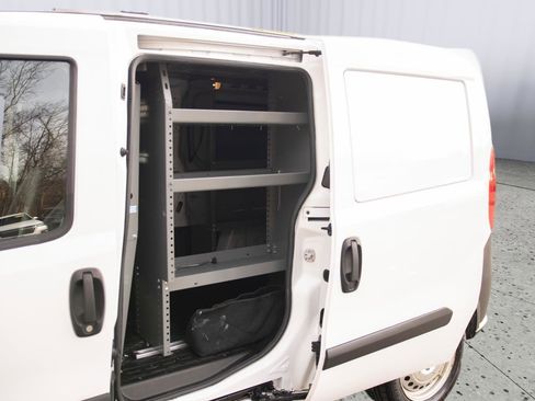 Used 2020 RAM ProMaster City Tradesman image 17