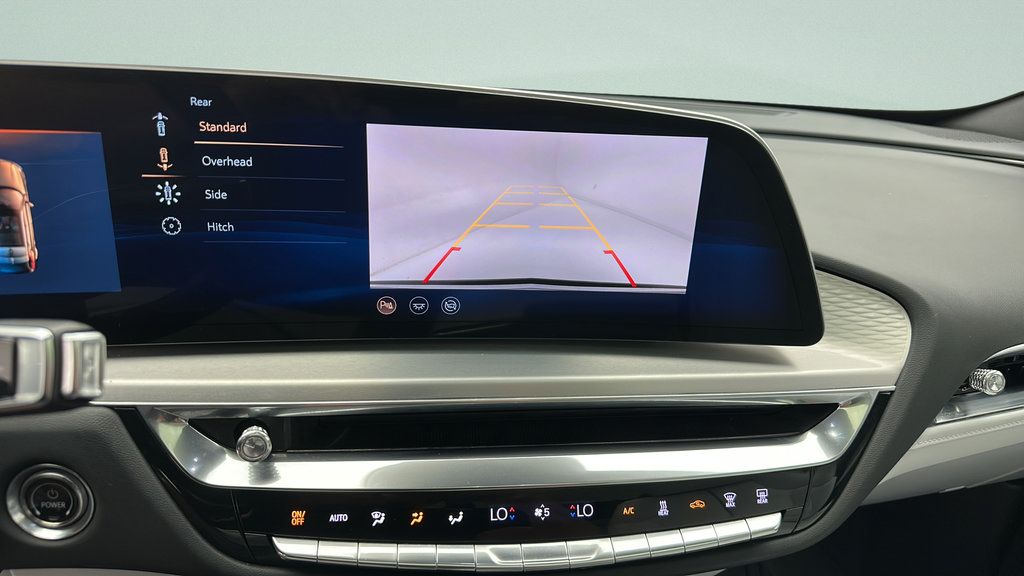 Used 2024 Cadillac Lyriq Sport AWD/4WD image 19