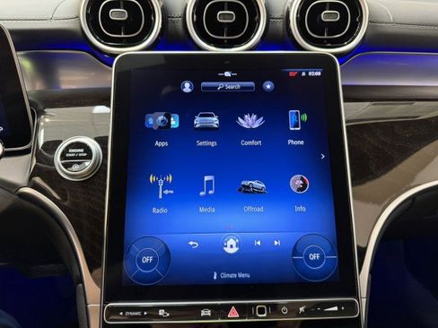 Certified 2024 Mercedes-Benz GLC 300 300 image 11