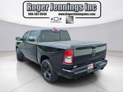 Used 2022 RAM 1500 Big Horn AWD/4WD image 3