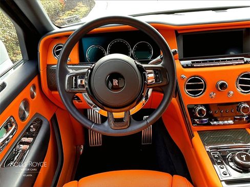 Certified 2021 Rolls-Royce Cullinan Black Badge image 7