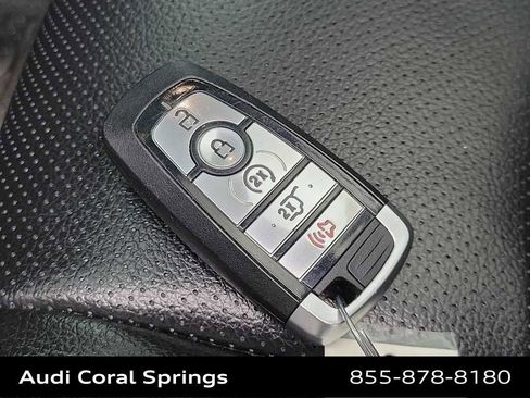 Used 2021 Ford Expedition XLT RWD image 28