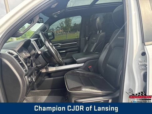 Used 2020 RAM 1500 Laramie w/ Sport Appearance Package AWD/4WD image 13