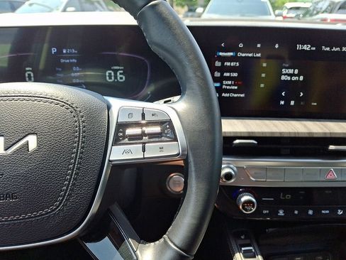 Used 2024 Kia Telluride EX FWD image 23