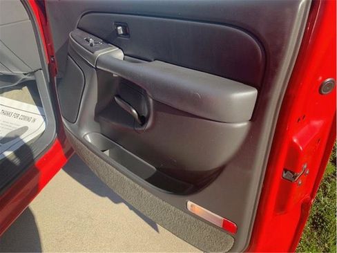 Used 2004 Chevrolet Silverado 1500 LS w/ Light Duty Power Package image 19