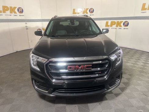Used 2024 GMC Terrain AT4 w/ Infotainment Package II AWD/4WD image 10