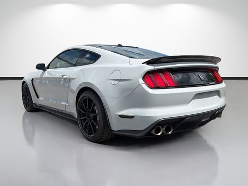 Used 2017 Ford Mustang Shelby GT350 w/ Electronics Package RWD image 5