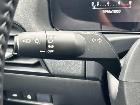 New 2026 Nissan Sentra SV w/ SV Convenience Package FWD image 29