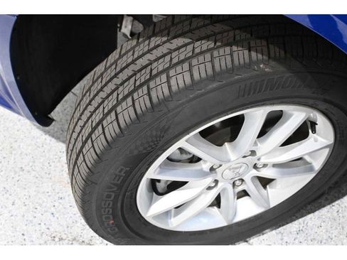 Used 2019 Dodge Grand Caravan SXT w/ Driver Convenience Group FWD image 11