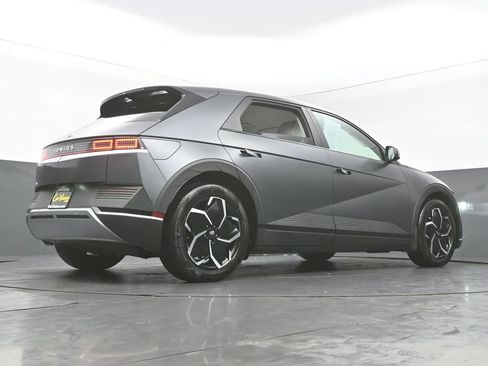 Used 2022 Hyundai Ioniq 5 SEL w/ Cargo Package image 49