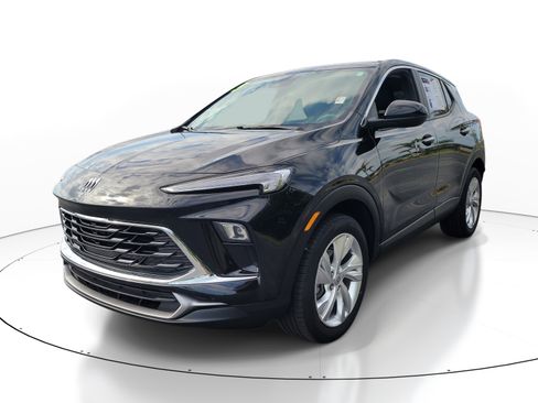 Used 2025 Buick Encore GX Preferred FWD image 3