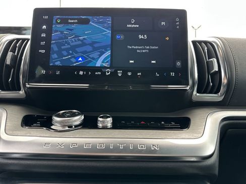 Used 2025 Ford Expedition Platinum AWD/4WD image 11