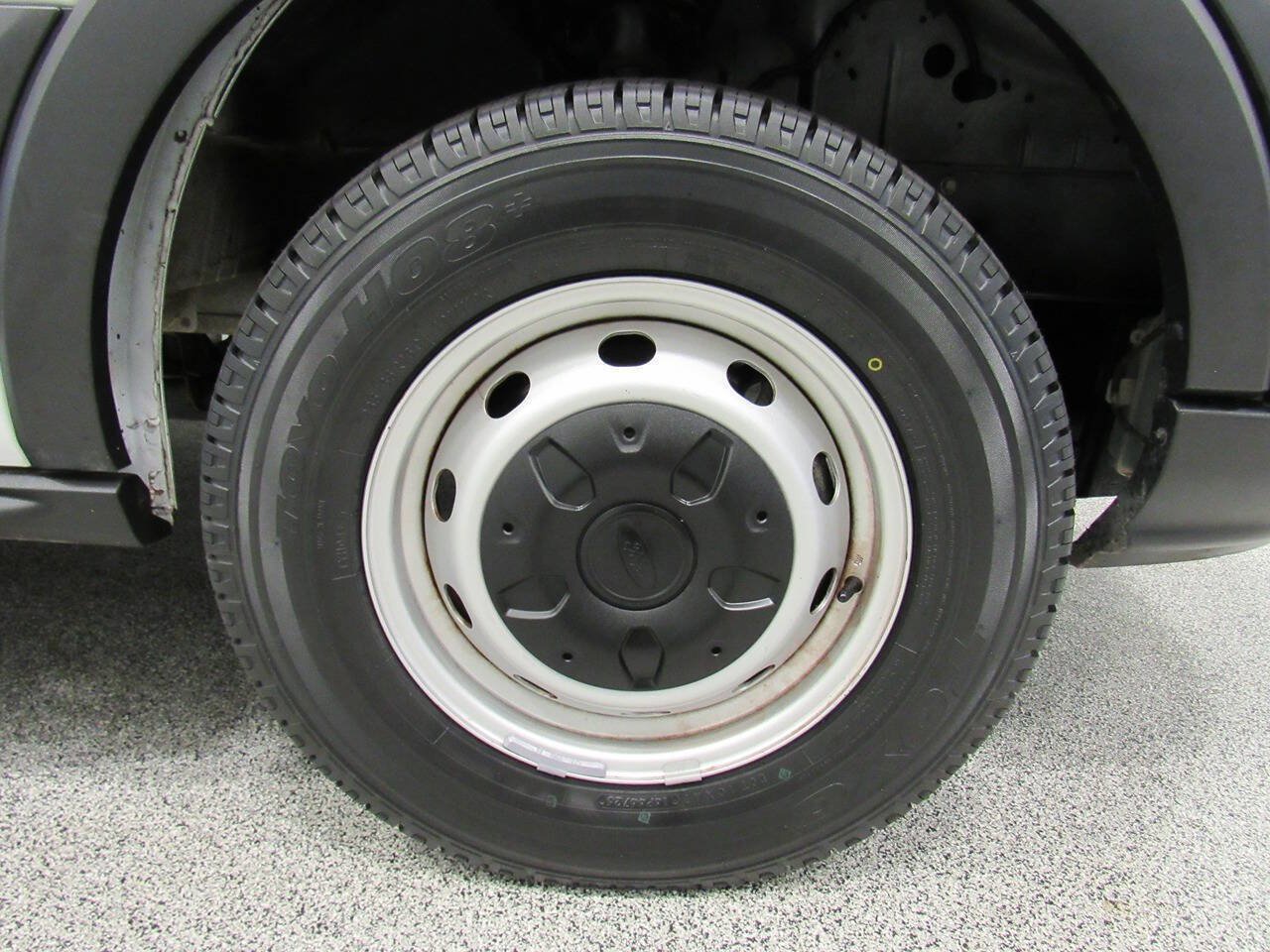 Used 2019 Ford Transit 350 148 Medium Roof RWD image 13