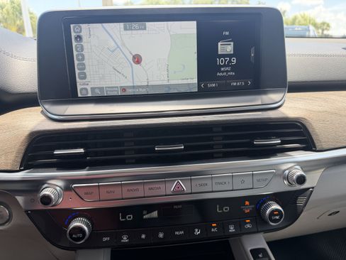 Certified 2021 Kia Telluride EX w/ EX Premium Package FWD image 24