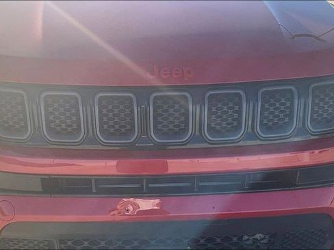 Used 2023 Jeep Compass Limited image 31