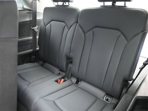 Used 2023 Audi Q7 3.0T Premium Plus image 26
