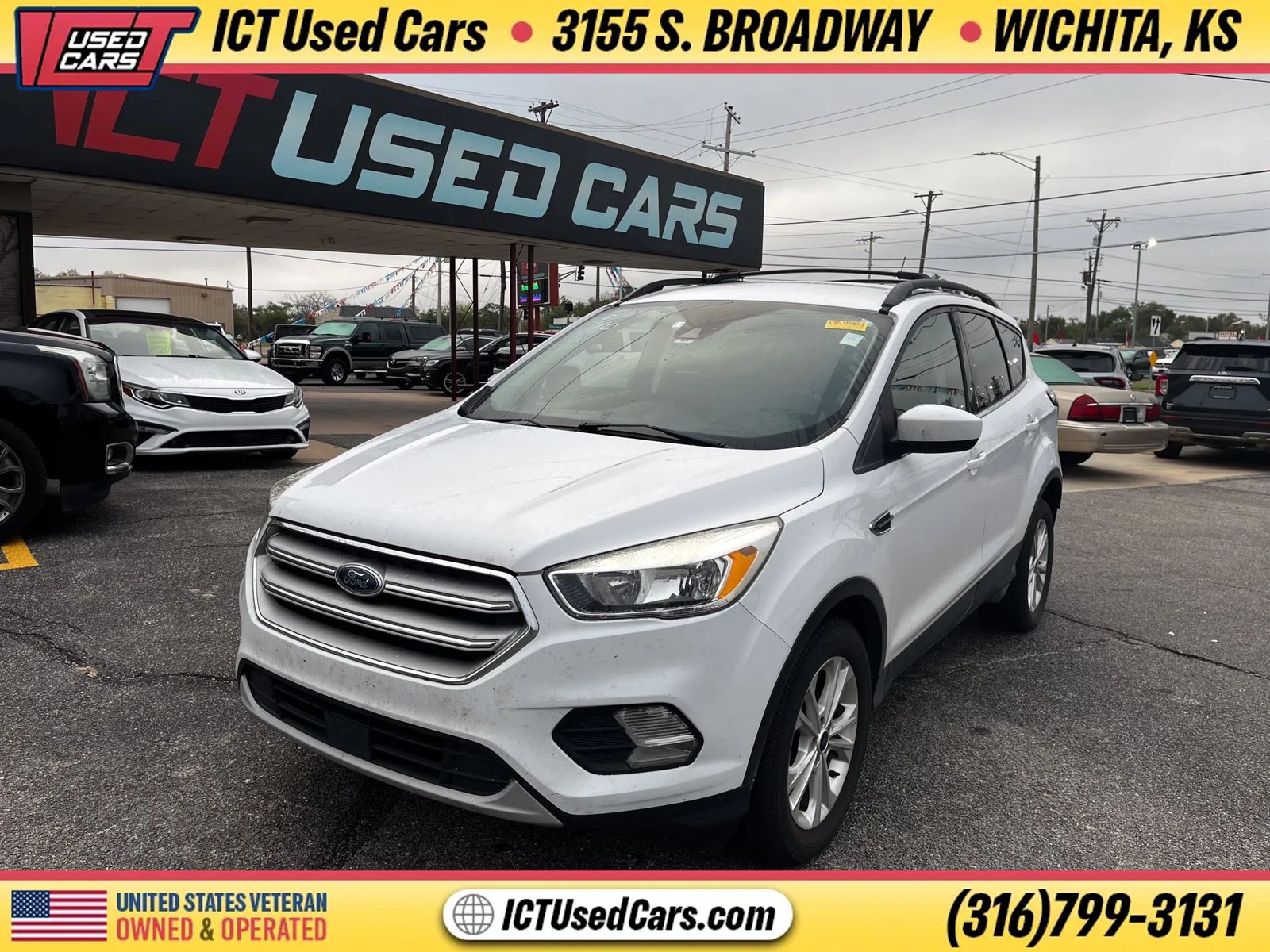 Used 2018 Ford Escape SE w/ Ford Safe & Smart Package FWD image 1