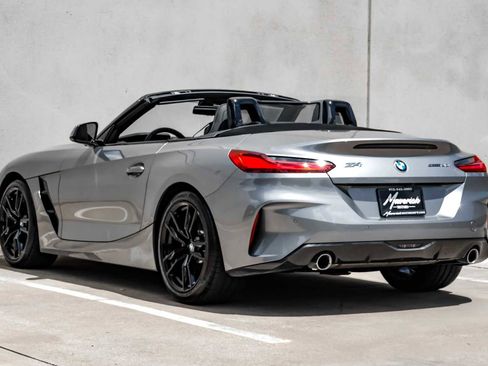 Used 2024 BMW Z4 sDrive30i w/ Convenience Package RWD image 19