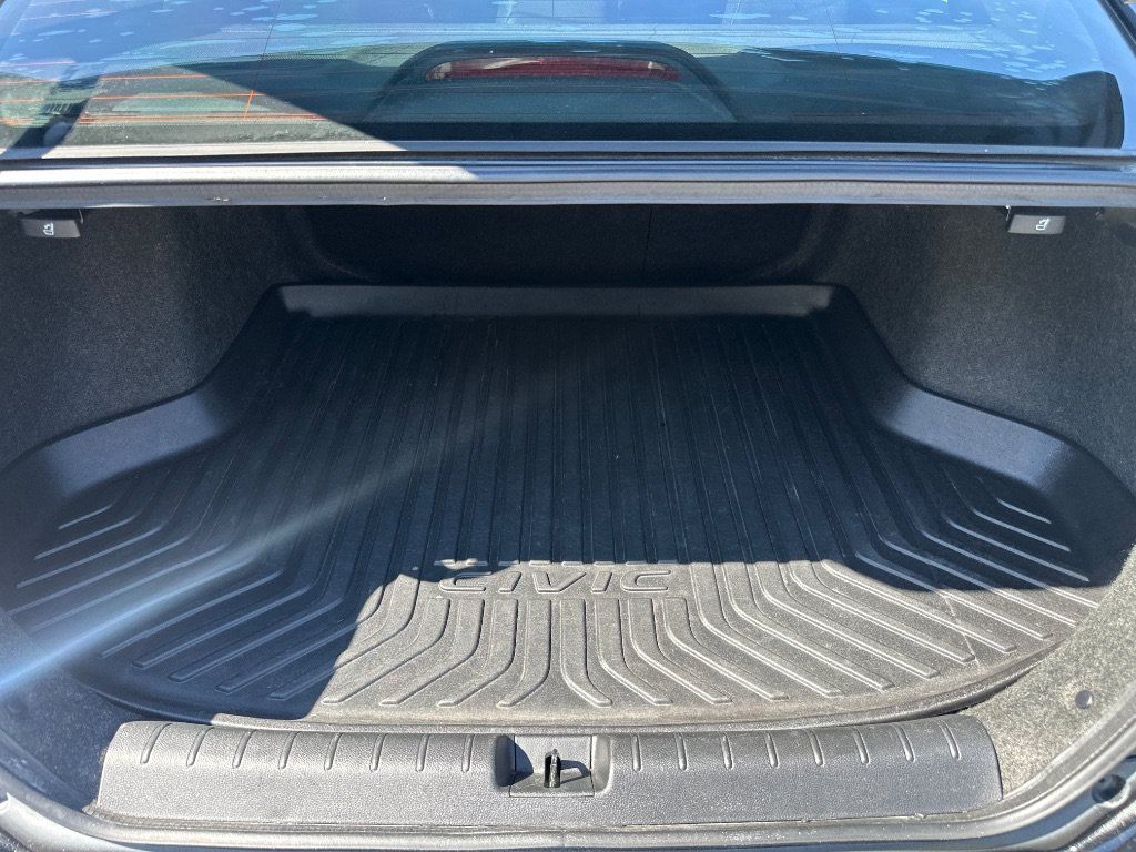 Used 2019 Honda Civic Sport image 37