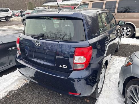 Used 2012 Scion xD image 10