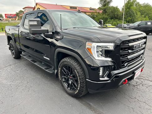 Used 2021 GMC Sierra 1500 Elevation w/ LPO, Elevation Black Package AWD/4WD image 3