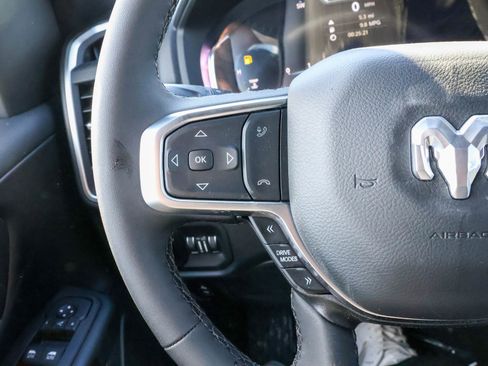 New 2026 RAM 1500 4x4 Crew Cab image 22