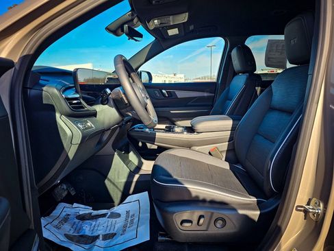 New 2026 Buick Enclave Sport Touring w/ Power Package image 14