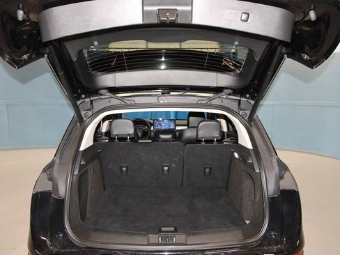 Used 2024 Lincoln Corsair AWD w/ Equipment Group 101A image 40