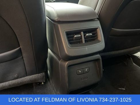 Certified 2024 Chevrolet Equinox EV LT image 19