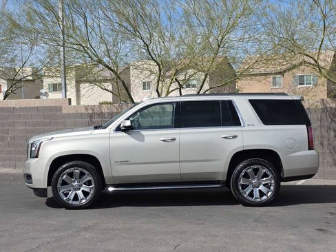 Used 2017 GMC Yukon SLE w/ Convenience Package image 6