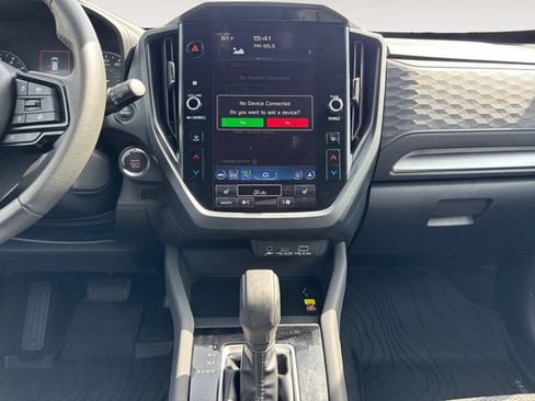 Certified 2025 Subaru Forester Premium AWD/4WD image 11
