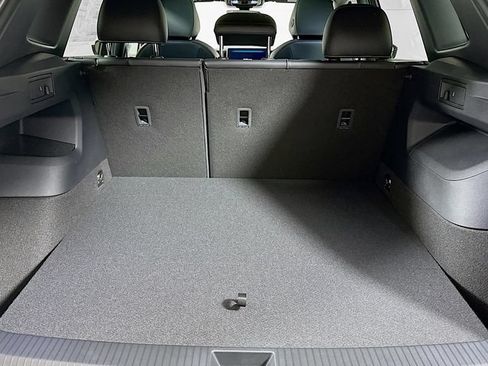 New 2026 Volkswagen Tiguan SE R-Line AWD/4WD image 21