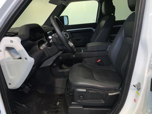 Used 2020 Land Rover Defender 110 S image 17