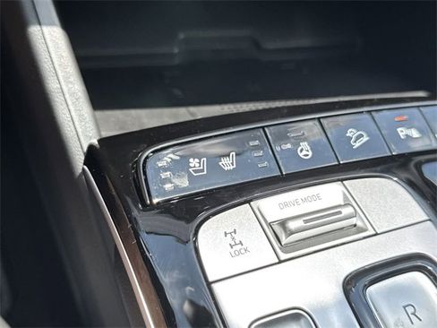 Used 2024 Hyundai Tucson Limited image 19