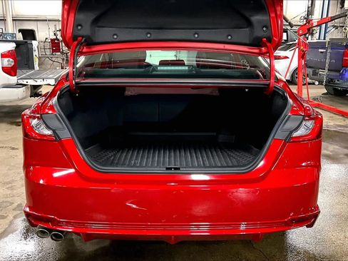 Used 2025 Toyota Camry XSE image 30