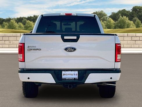 Used 2017 Ford F150 XLT w/ Equipment Group 302A Luxury AWD/4WD image 4