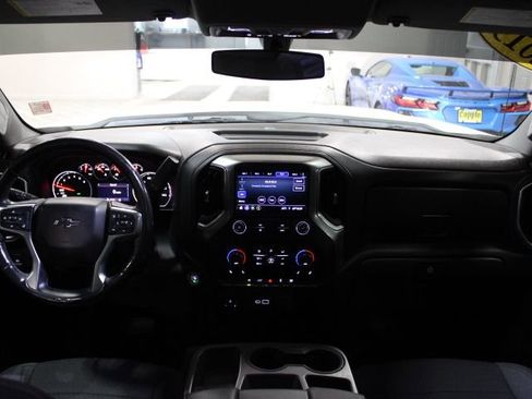 Used 2019 Chevrolet Silverado 1500 RST w/ All-Star Edition image 2